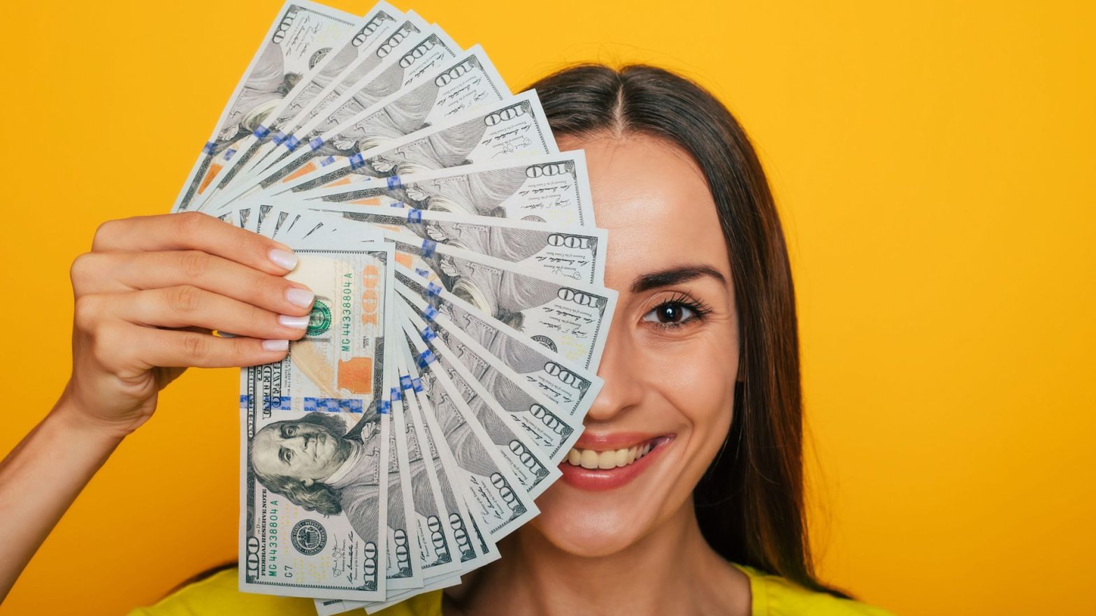 cuanto gana una modelo webcam